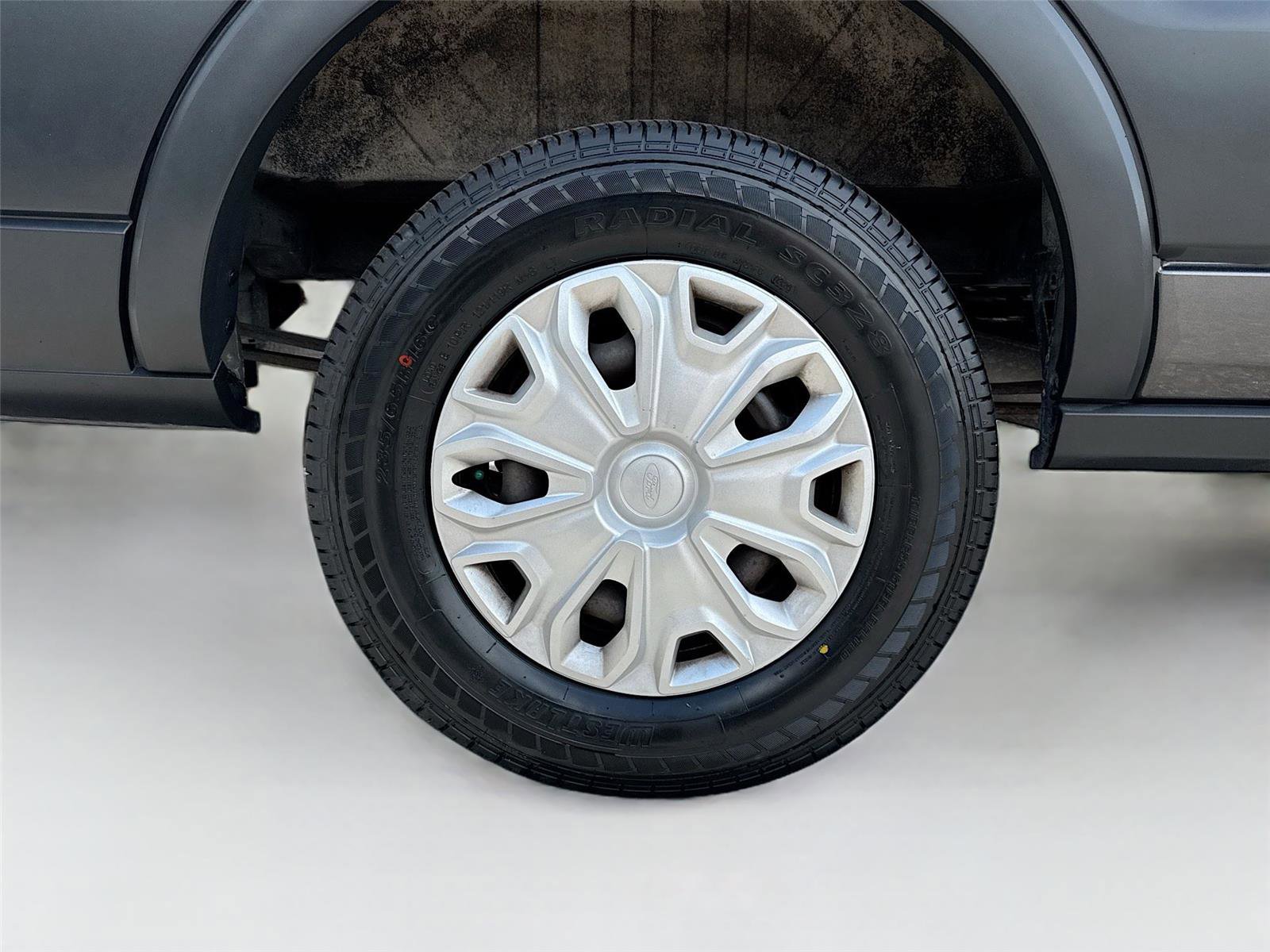 Used 2017 Ford Transit 350 XLT RWD image 32