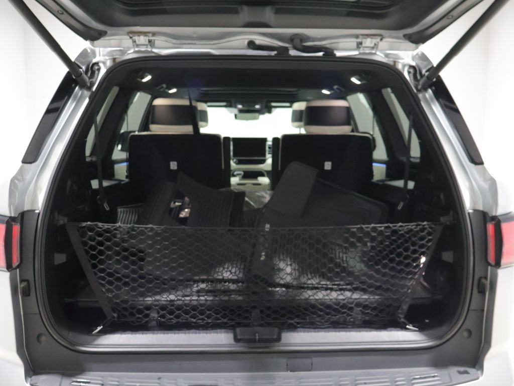 Used 2024 Toyota Sequoia Capstone AWD/4WD image 4
