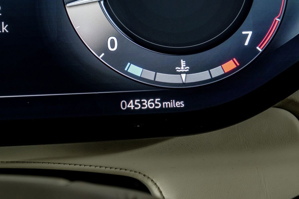 Used 2023 Land Rover Range Rover SE image 20