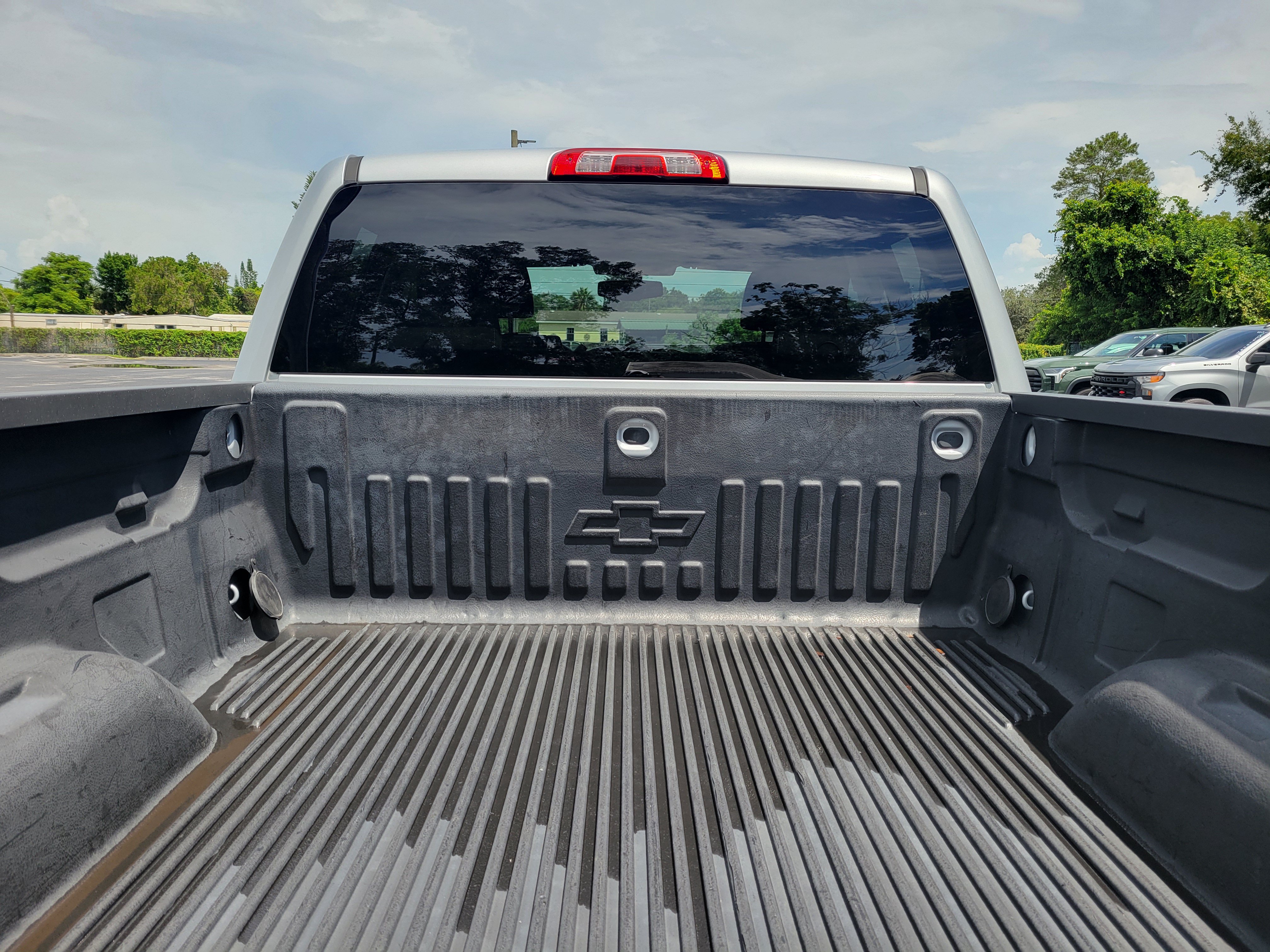 Certified 2017 Chevrolet Silverado 1500 LT w/ All Star Edition RWD image 8