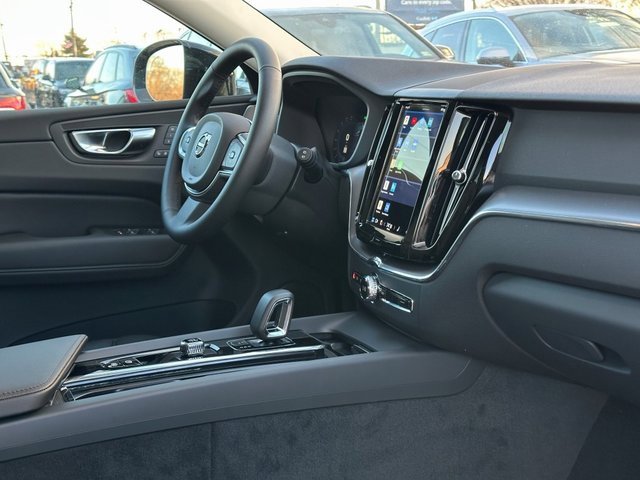 New 2025 Volvo XC60 T8 Core w/ Climate Package image 11