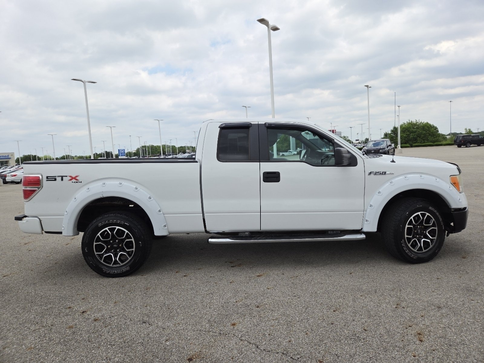 Used 2010 Ford F150 STX AWD/4WD image 16