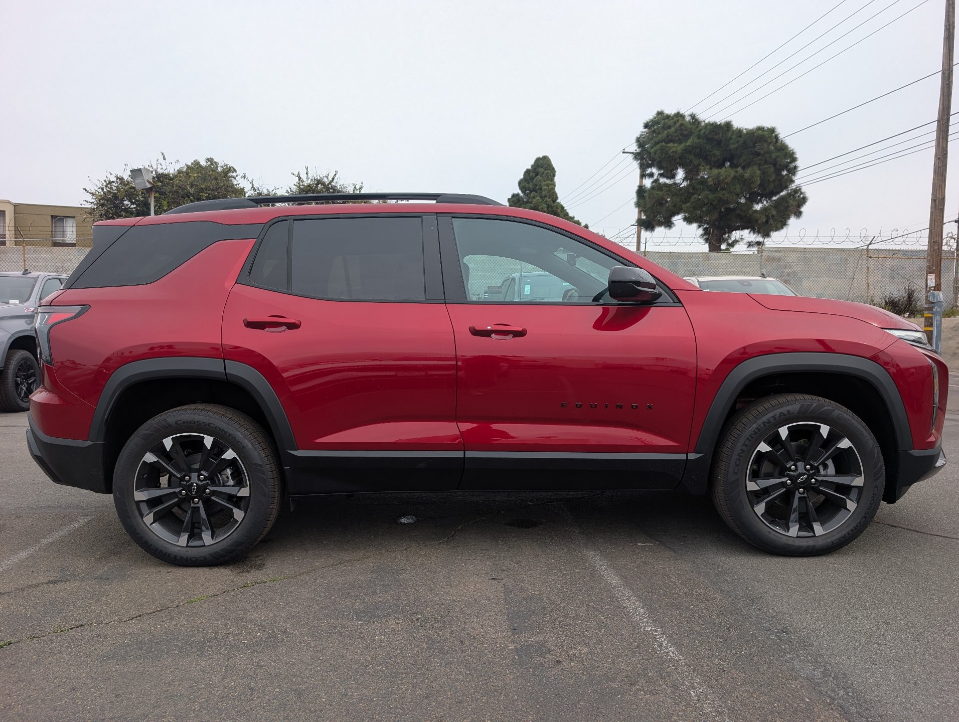 New 2027 Chevrolet Equinox RS FWD image 7