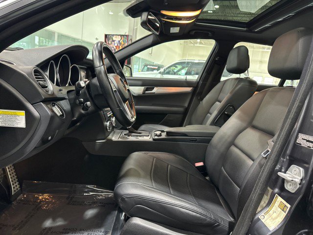 Used 2013 Mercedes-Benz C 250 Sedan image 34