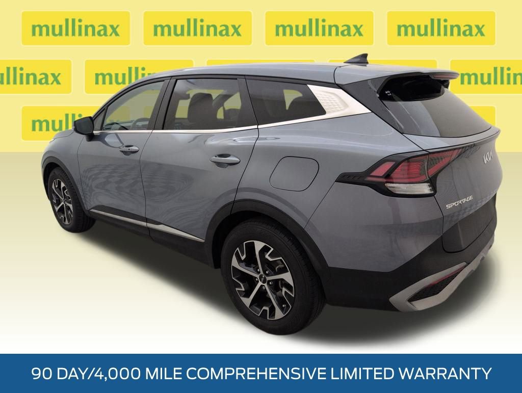 Used 2023 Kia Sportage EX image 9