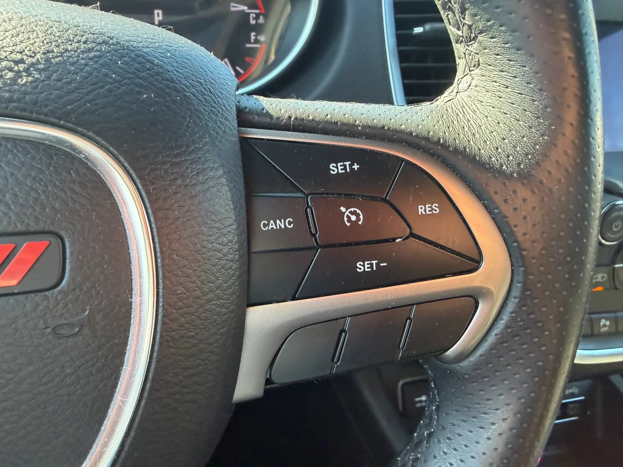 Used 2019 Dodge Durango SXT AWD/4WD image 14