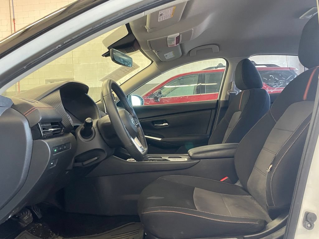 Certified 2023 Nissan Sentra SR w/ Electronics Package FWD image 10