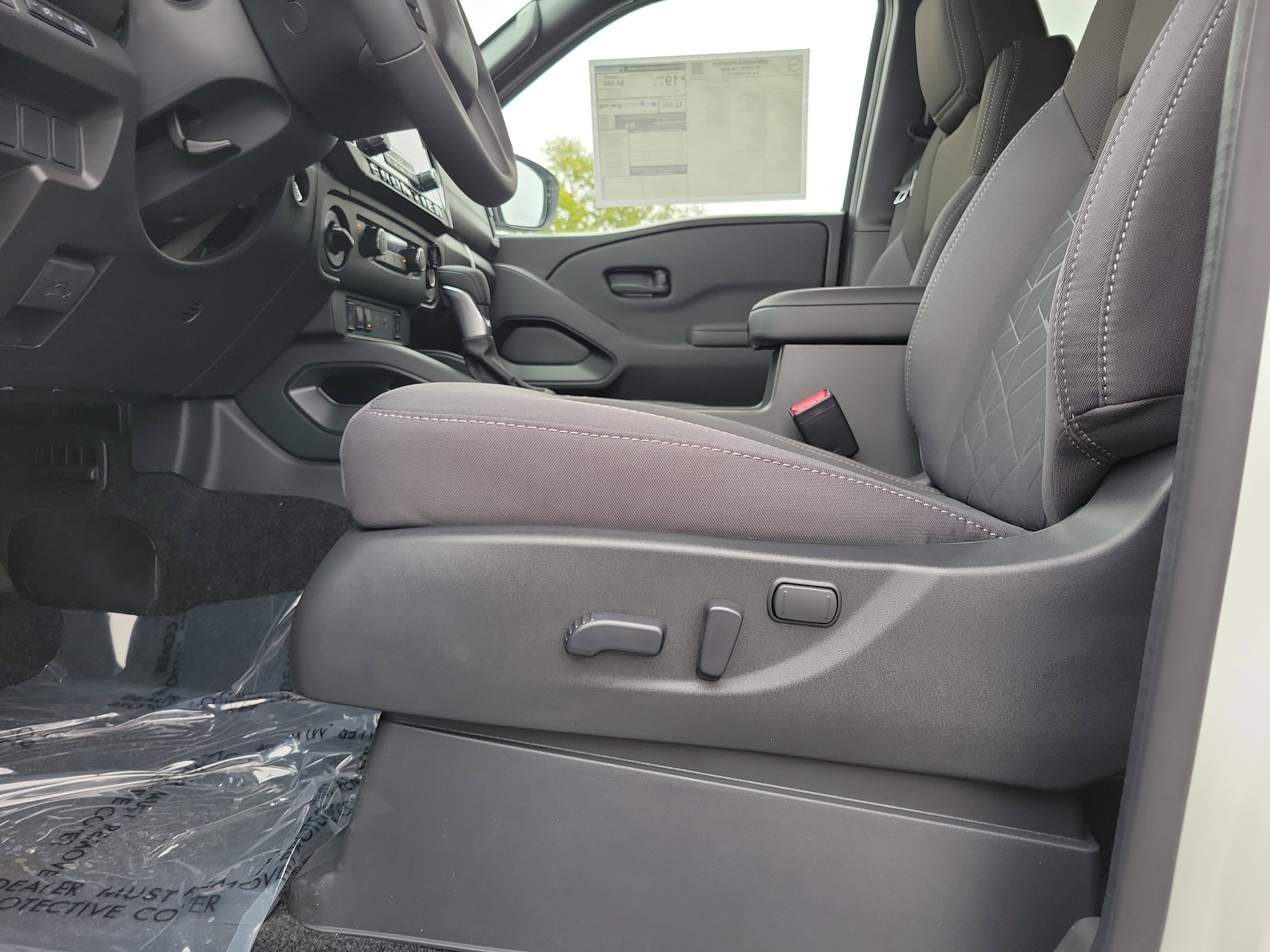 New 2026 Nissan Frontier SV image 16