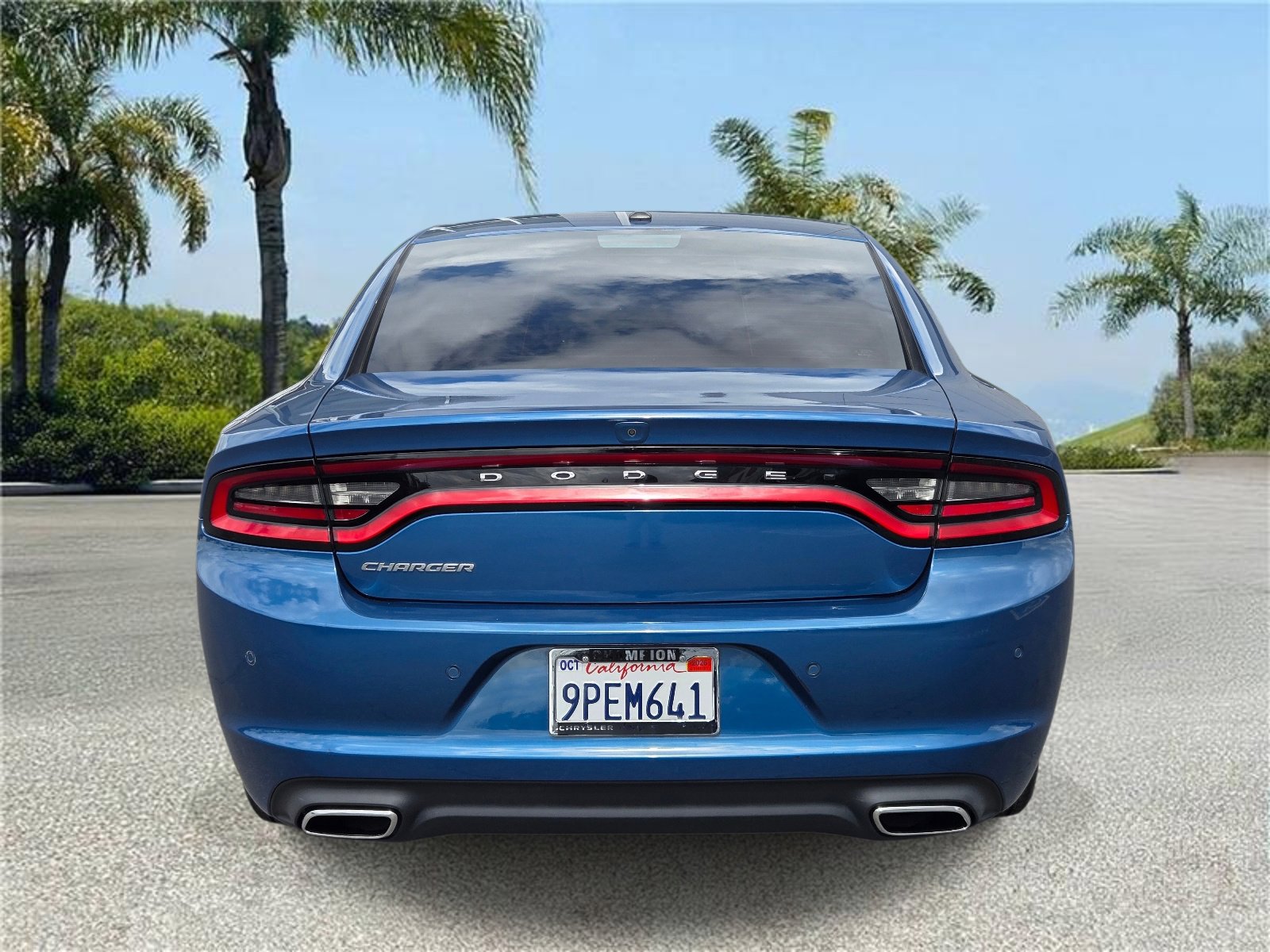 Certified 2022 Dodge Charger SXT RWD image 5