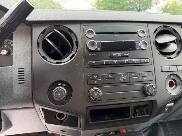 Used 2016 Ford F250 XL w/ Power Equipment Group AWD/4WD image 23