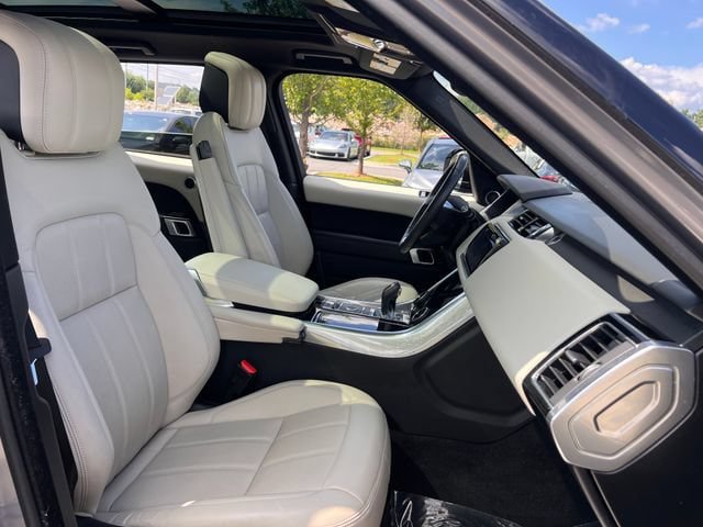 Used 2020 Land Rover Range Rover Sport HSE AWD/4WD image 32