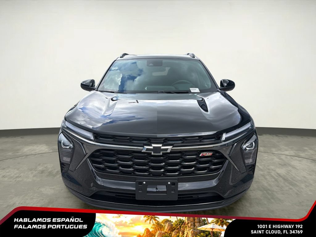Used 2025 Chevrolet Trax RS w/ Sunroof Package FWD image 9
