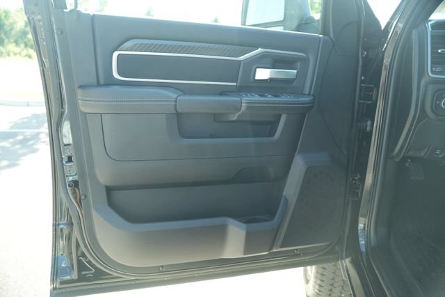 New 2026 RAM 2500 Big Horn AWD/4WD image 12