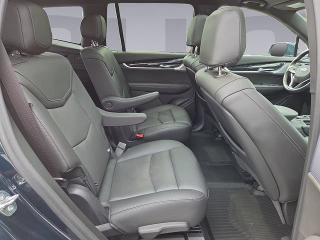 Certified 2024 Cadillac XT6 Premium Luxury w/ Technology Package AWD/4WD image 18