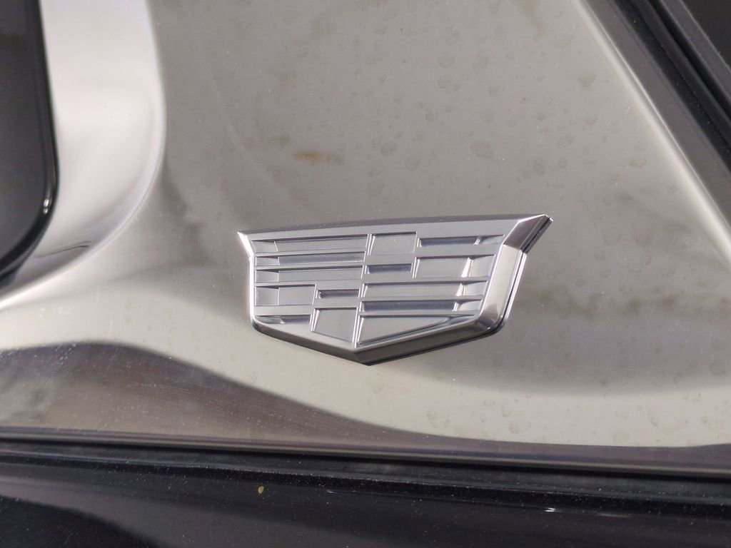 Used 2024 Cadillac Escalade Premium Luxury image 13