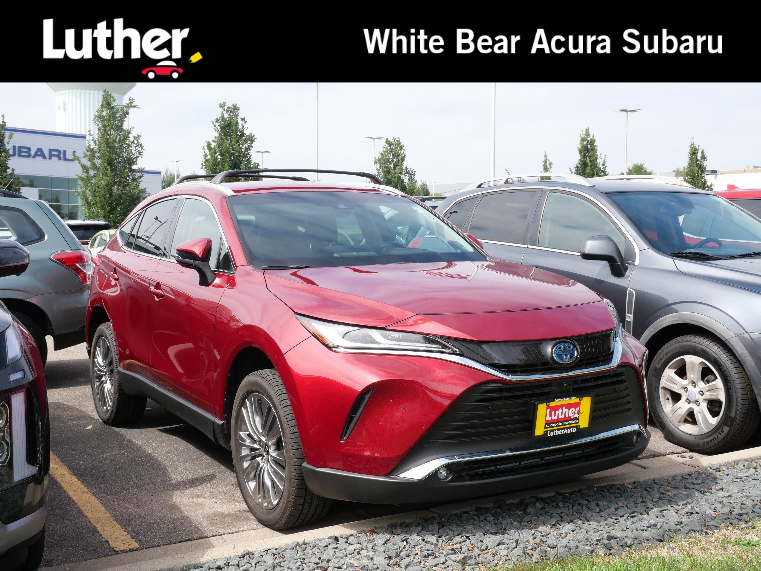 Used 2023 Toyota Venza Limited AWD/4WD image 1