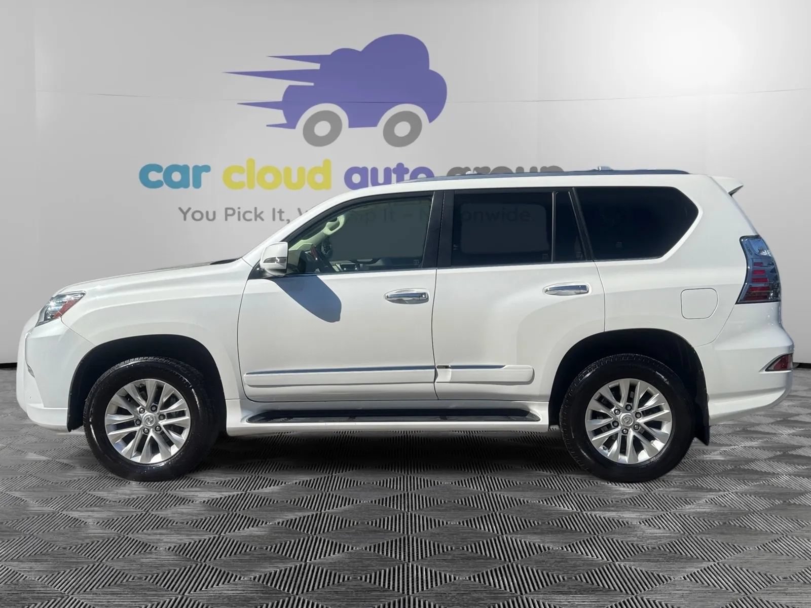 Used 2016 Lexus GX 460 w/ Premium Package AWD/4WD image 2