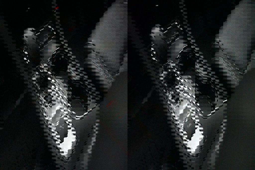 Certified 2023 Subaru Ascent Limited w/ Technology Package image 17