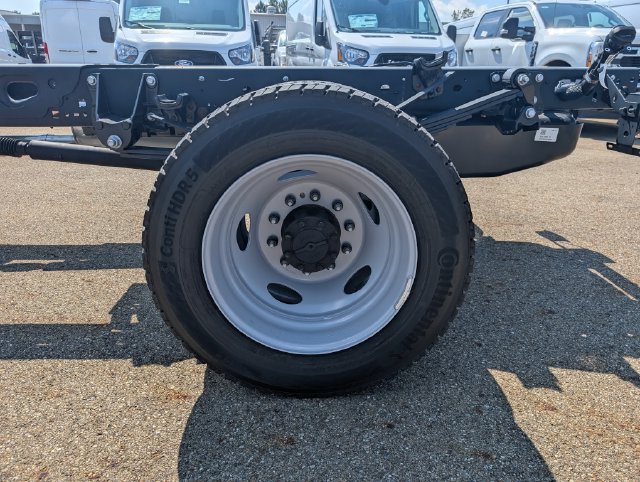 New 2026 Ford F550 4x4 Regular Cab Super Duty image 22