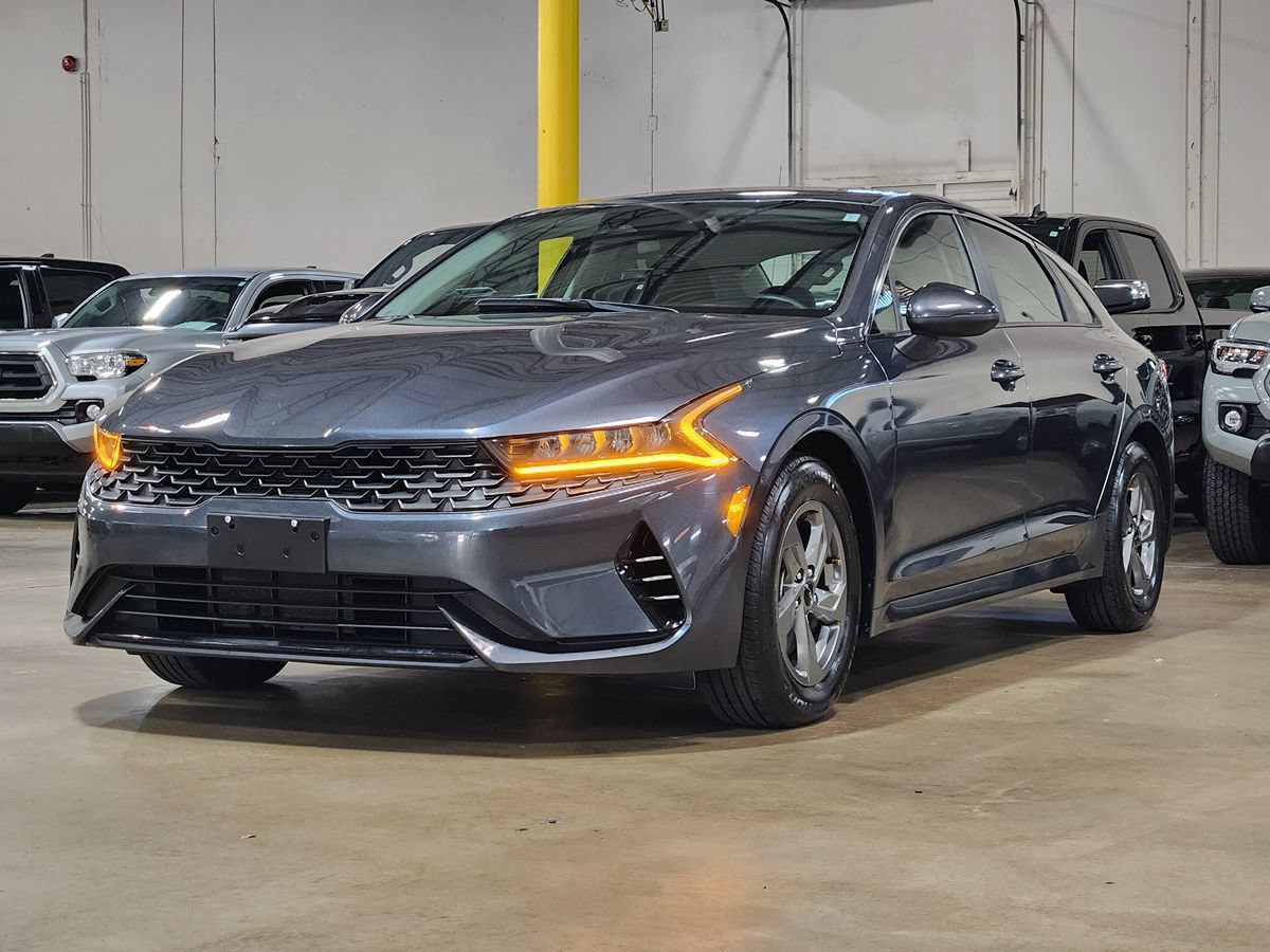 Used 2022 Kia K5 LXS FWD image 4