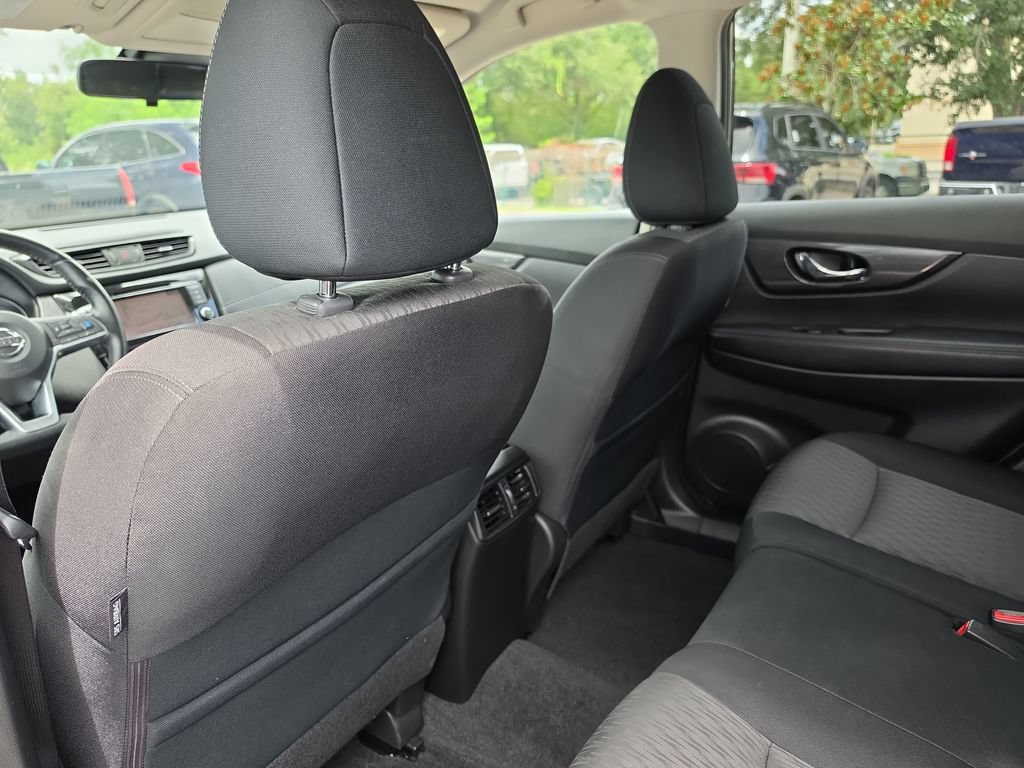 Used 2020 Nissan Rogue SV w/ Premium Package AWD/4WD image 29