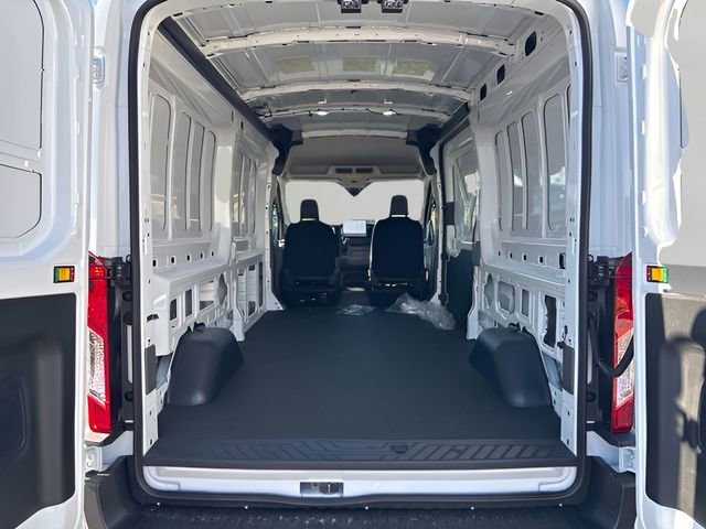 New 2026 Ford Transit 150 148 Medium Roof AWD image 17