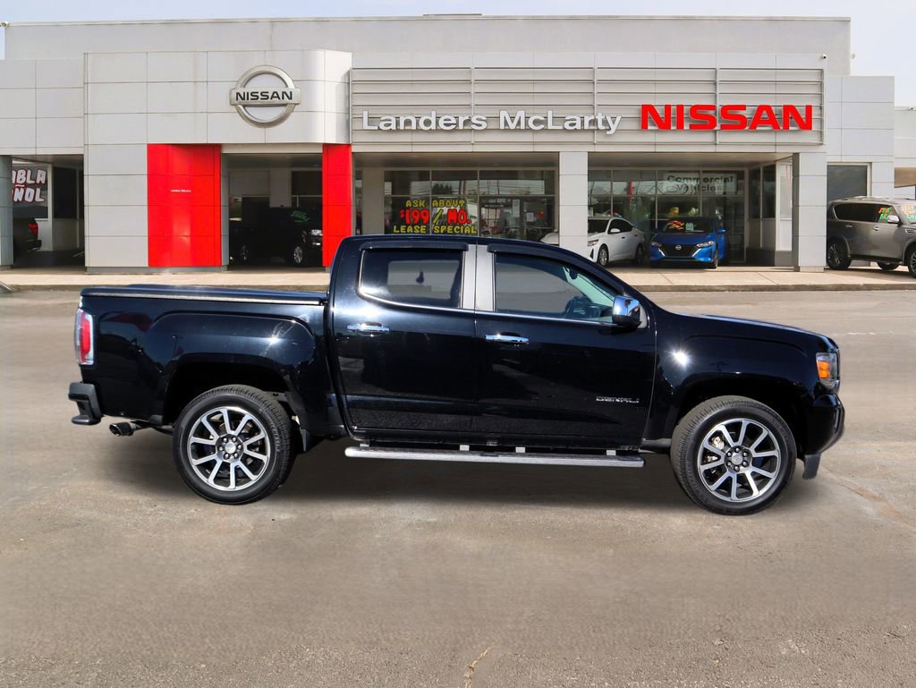 Used 2020 GMC Canyon Denali image 2