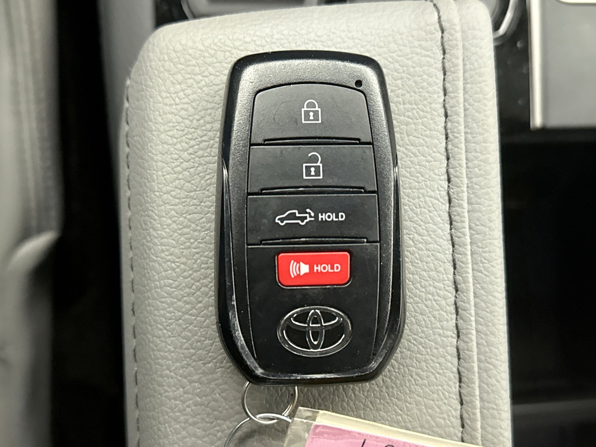 Used 2026 Toyota Tundra Limited w/ TRD Off-Road Package image 22