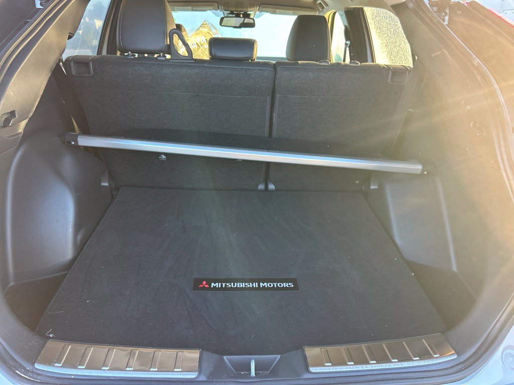 Used 2025 Mitsubishi Eclipse Cross SE AWD/4WD image 11