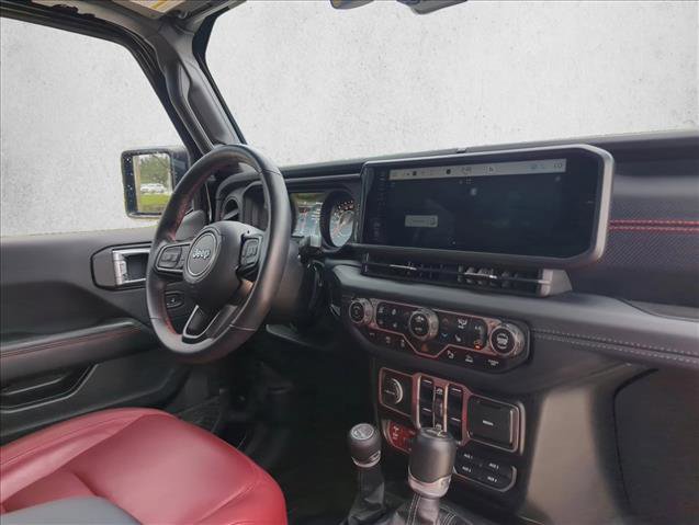 Used 2024 Jeep Wrangler Unlimited Rubicon 392 AWD/4WD image 29