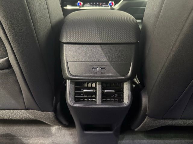 New 2026 Chevrolet Equinox LT image 26