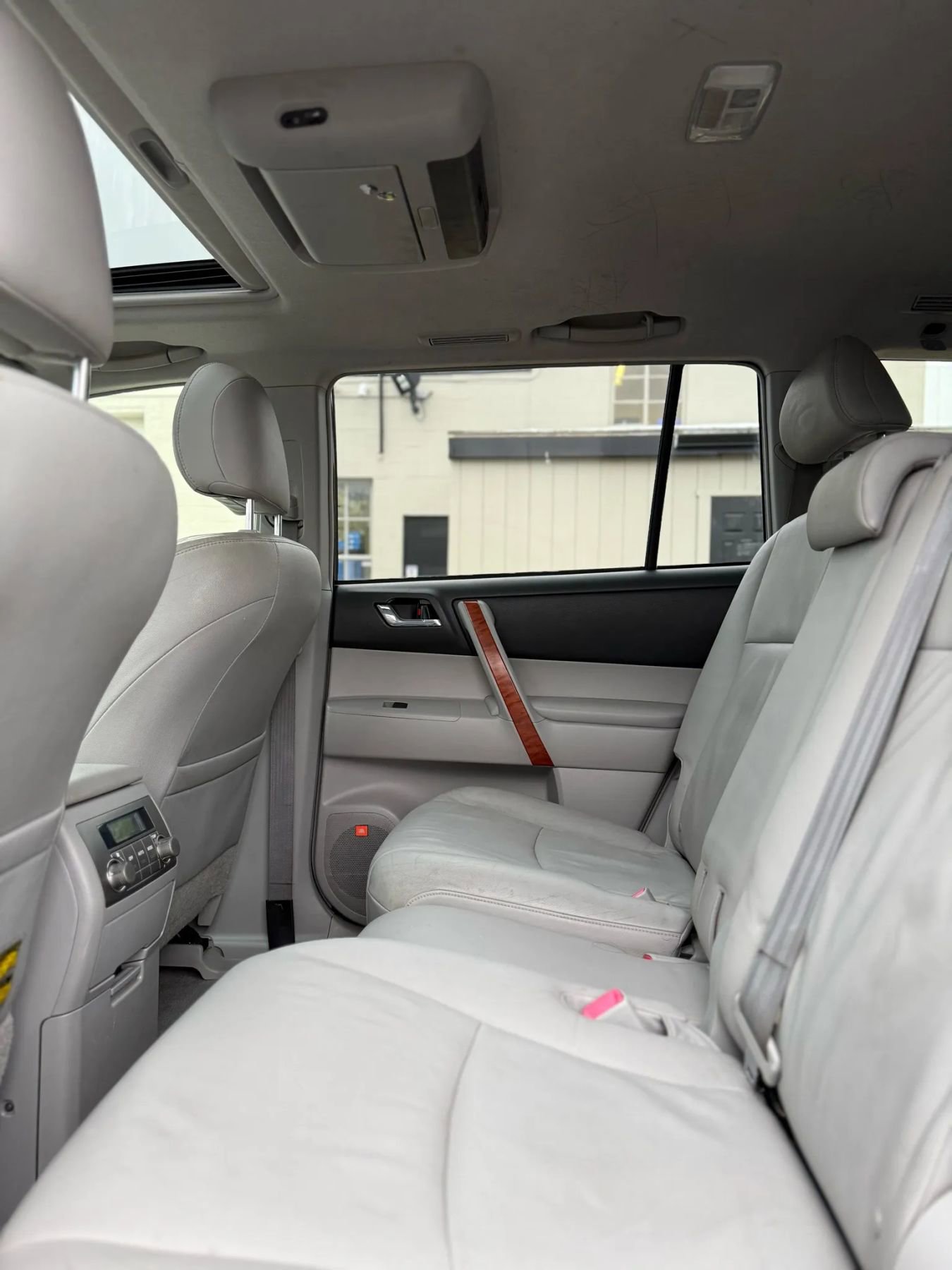 Used 2009 Toyota Highlander Limited image 28