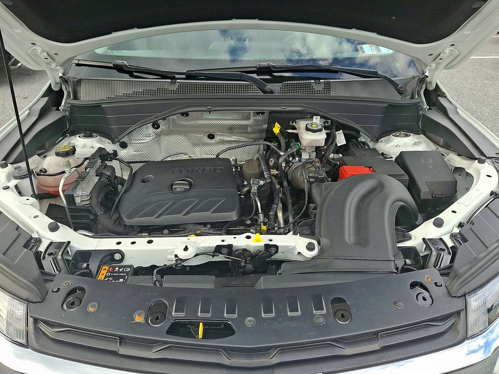 Used 2025 Chevrolet TrailBlazer LT AWD/4WD image 28