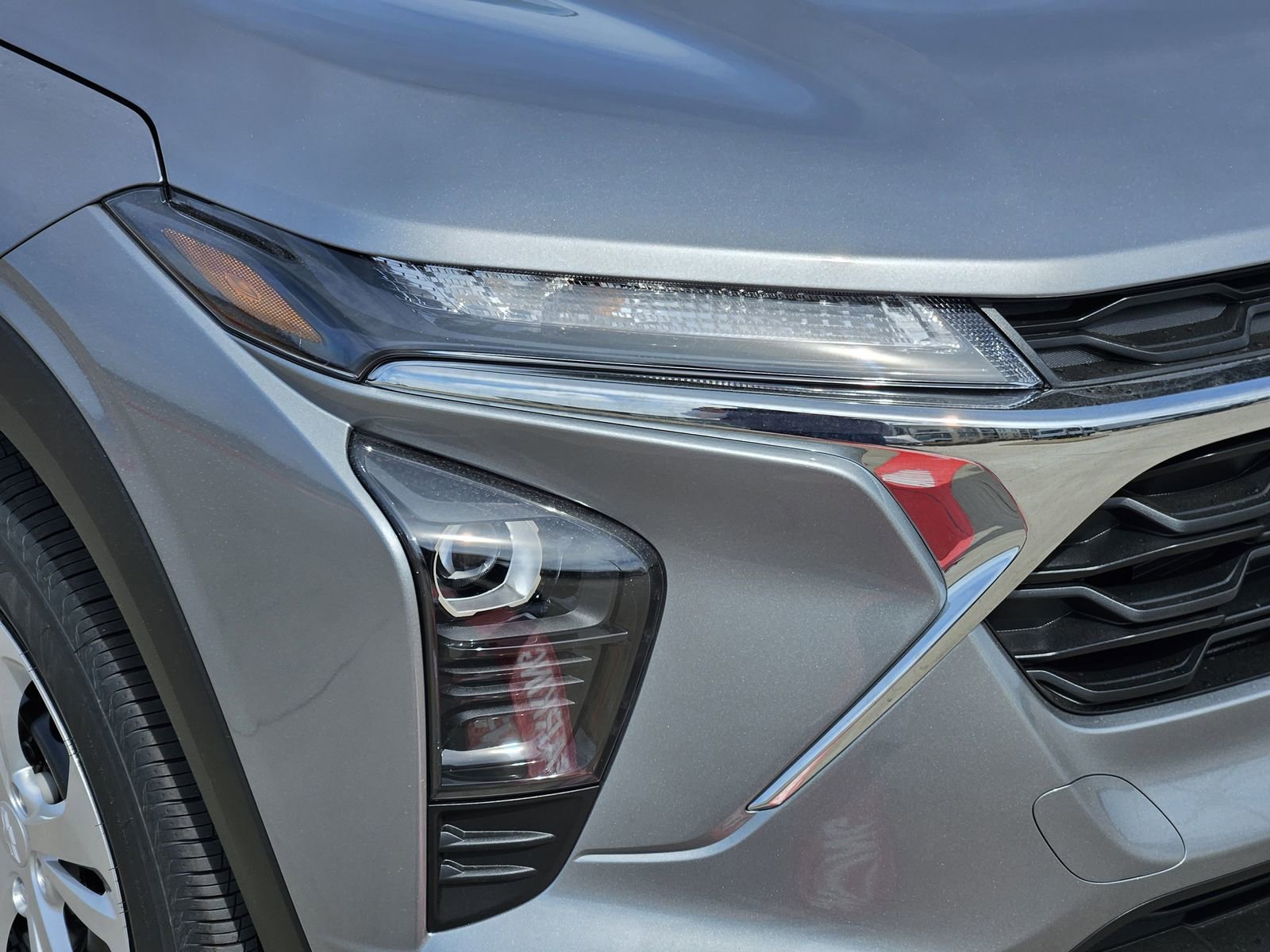 New 2026 Chevrolet Trax LS w/ Driver Confidence Package image 9