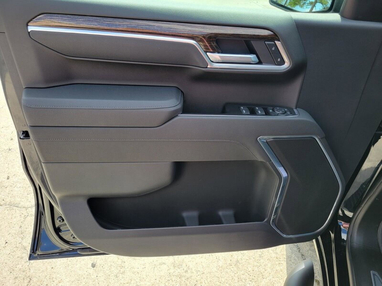 New 2026 GMC Sierra 1500 Elevation w/ Elevation Select Package image 24