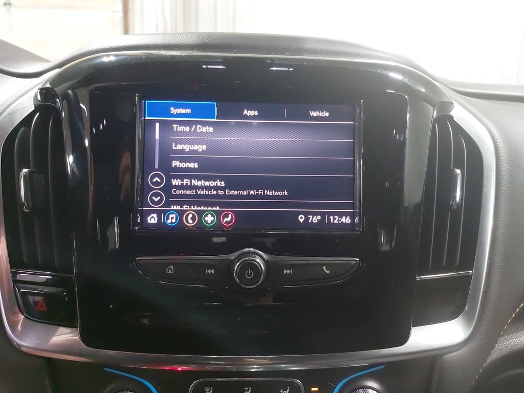 Used 2020 Chevrolet Traverse LS w/ LPO, Floor Liner Package AWD/4WD image 22