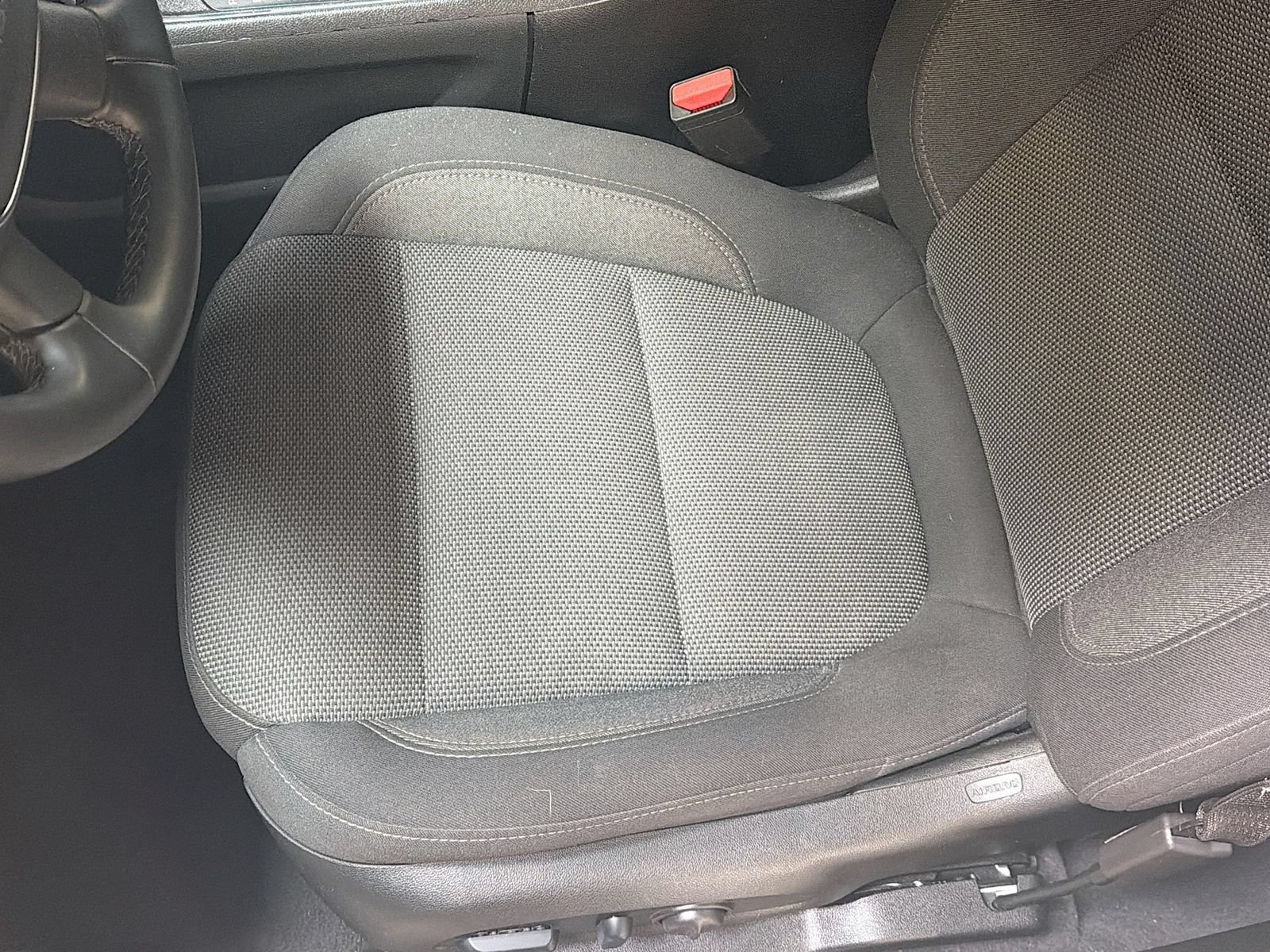 Used 2024 Chevrolet Traverse LT AWD/4WD image 19