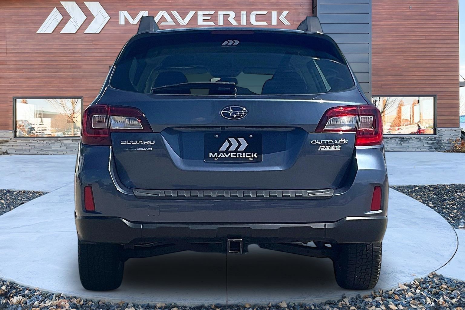 Used 2017 Subaru Outback 2.5i AWD/4WD image 6