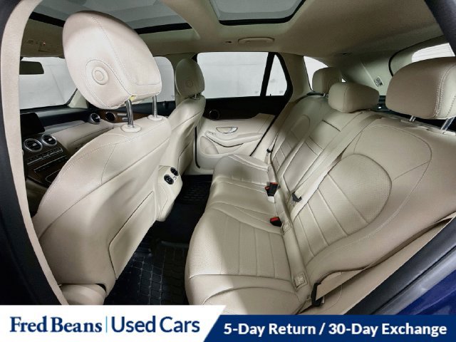 Used 2022 Mercedes-Benz GLC 300 4MATIC image 30