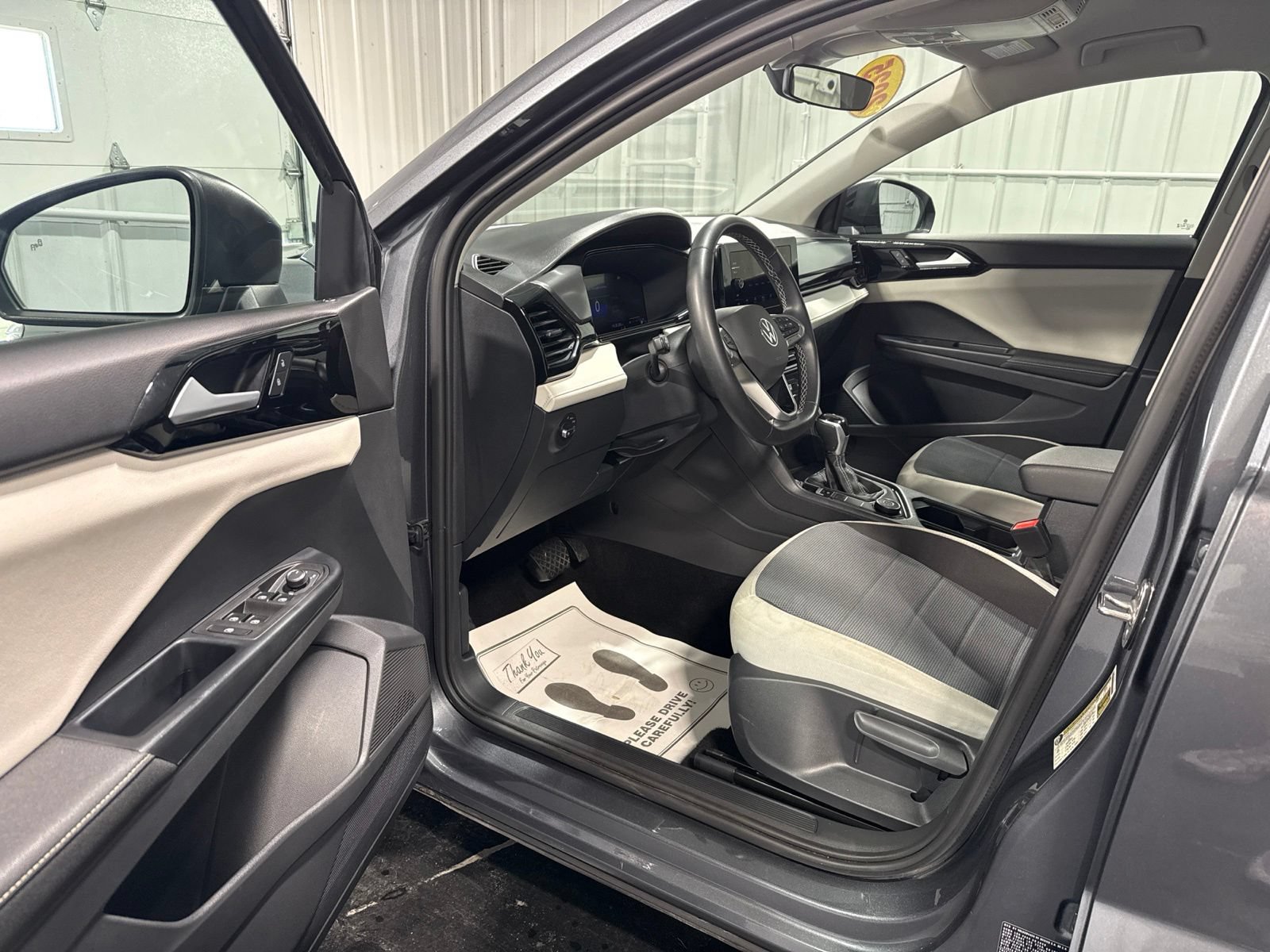Used 2025 Volkswagen Taos S AWD/4WD image 18