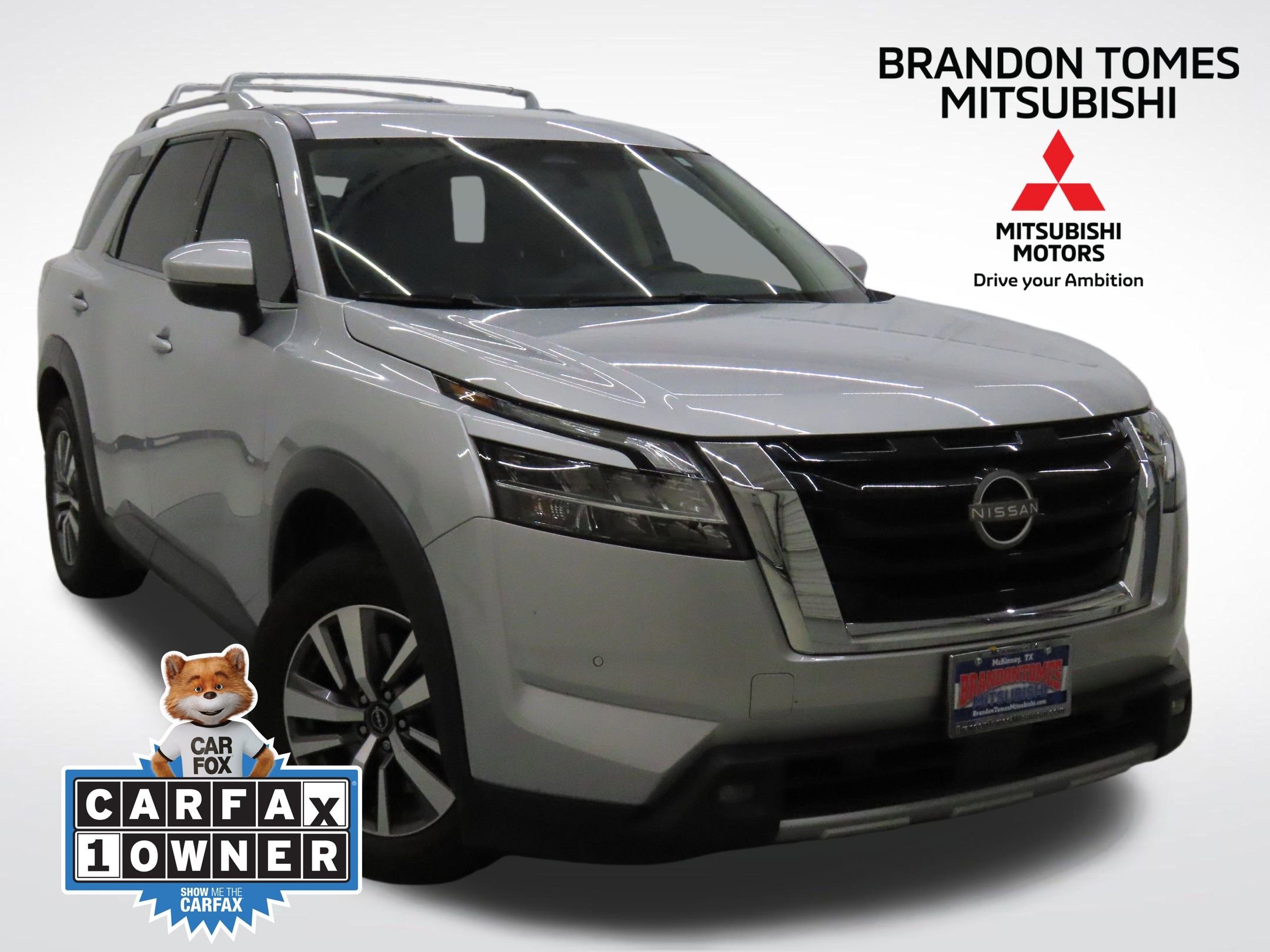 Used 2023 Nissan Pathfinder SL