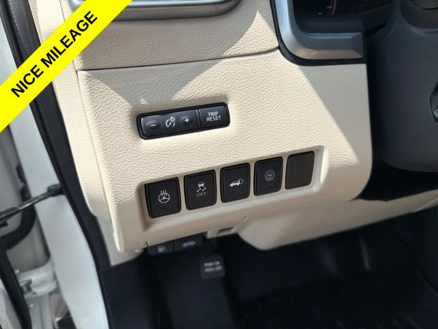 Used 2023 Nissan Murano Platinum w/ Cargo Package AWD/4WD image 26