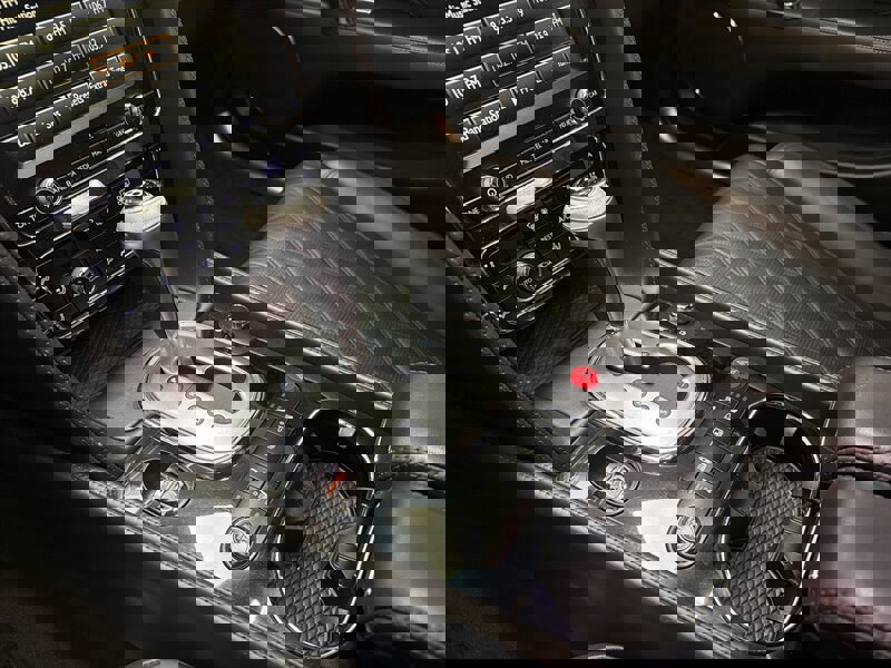 Used 2015 Bentley Flying Spur V8 image 23