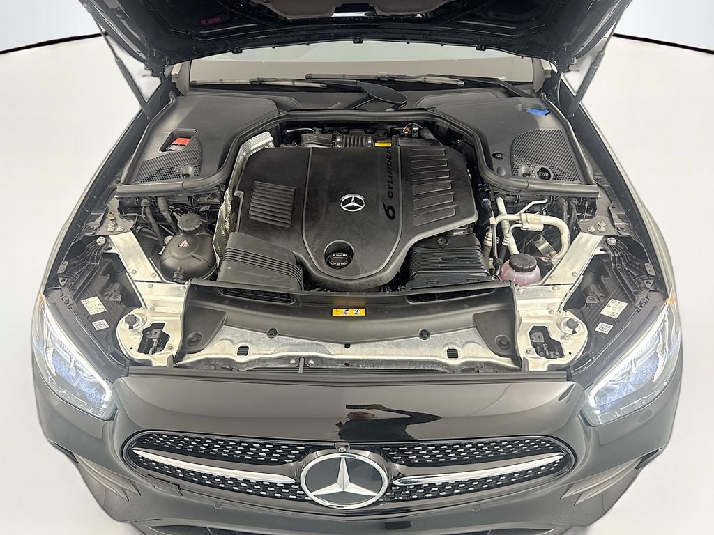 Used 2023 Mercedes-Benz E 450 4MATIC Sedan image 30