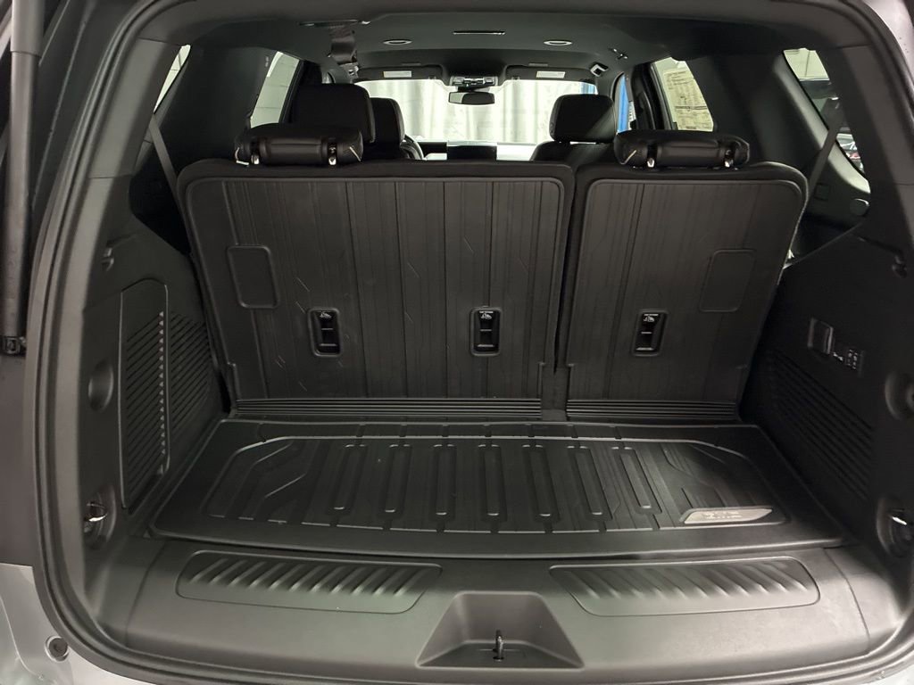 New 2026 GMC Yukon Elevation image 16