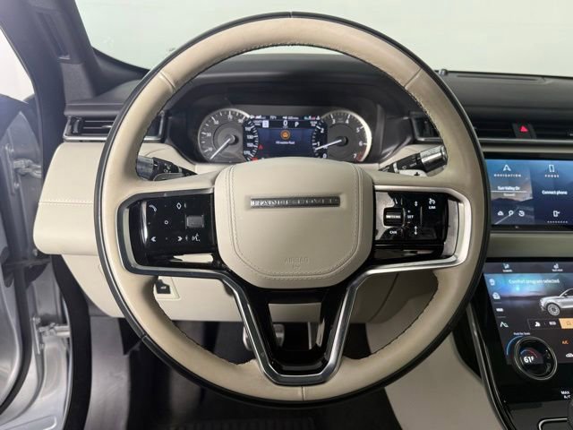 Used 2022 Land Rover Range Rover Velar R-Dynamic S AWD/4WD image 17