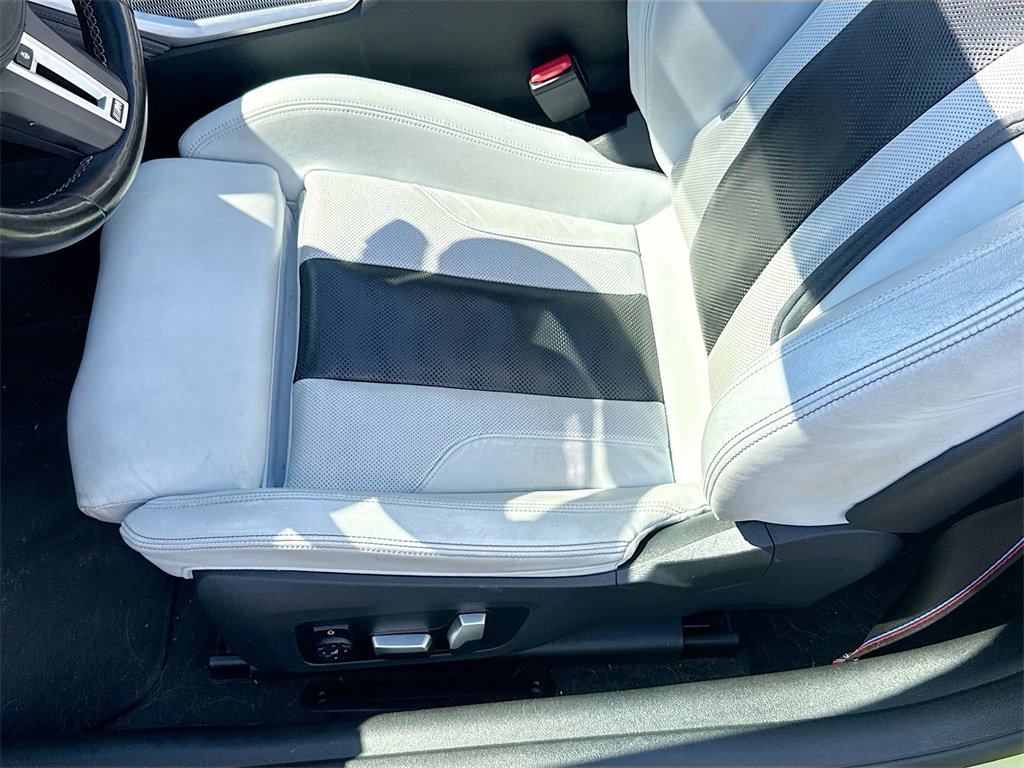 Used 2022 BMW M4 xDrive Competition w/ Executive Package image 21