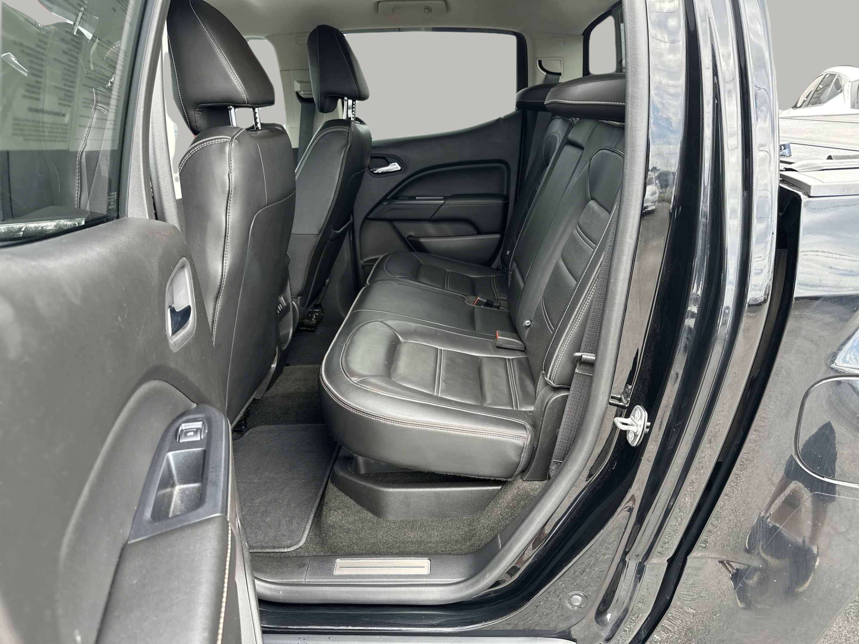 Used 2017 GMC Canyon Denali AWD/4WD image 23