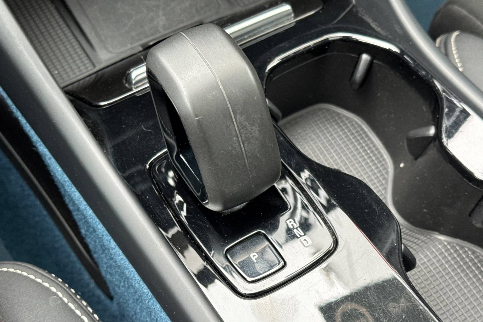 Used 2023 Volvo XC40 Recharge Ultimate w/ Protection Package Premier AWD/4WD image 25