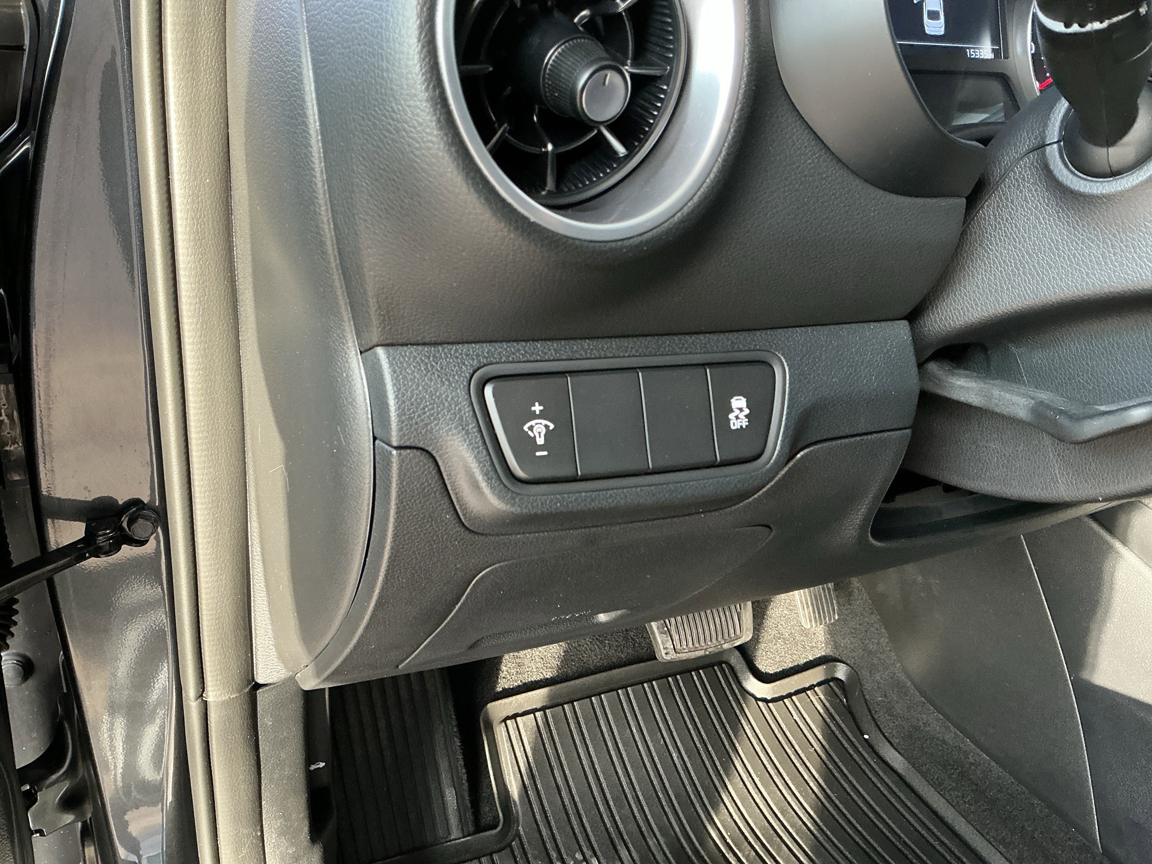 Used 2024 Kia Forte LXS image 26